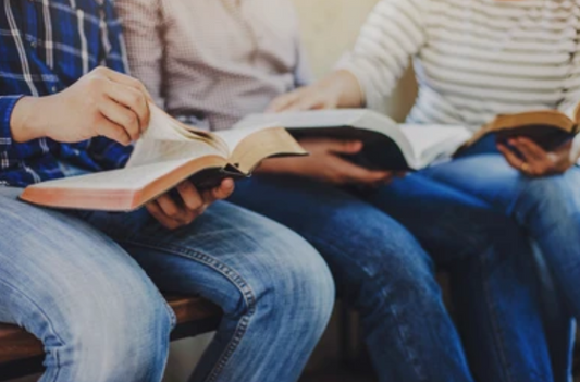 How to Introduce Bible Verses to Kids in Fun, Modern Ways